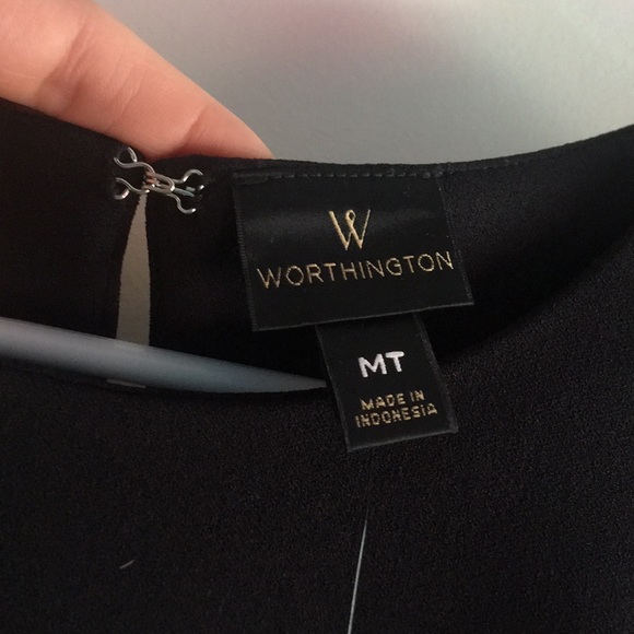 Dress - Picture 3 of 3